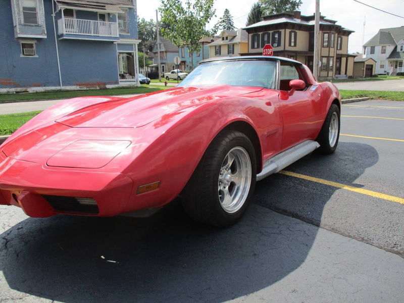 Illustration for article titled At $6,500, Would You Side With This Side Pipe-Sporting 1979 Chevy Corvette?